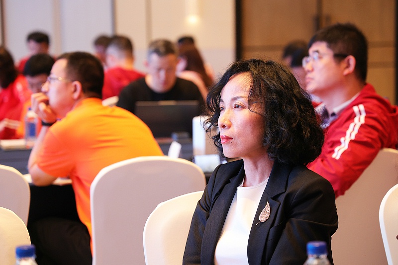 依斯倍環(huán)保董事長常英